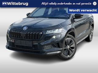 Skoda Karoq 1.5 TSI ACT Sportline Business / Panorama dak / Zwenkbare trekhaak / 18 Inch / Virtual Cockpit
