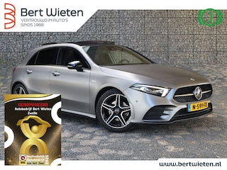 Mercedes-Benz A-klasse 180 Edition AMG | Geen import | Schuifdak | Sfeer verlichting |