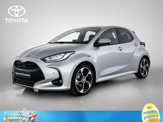 Toyota Yaris 1.5 Hybrid 130 Executive | Navigatie | Panoramadak | BSM | Parkeersensoren voor+achter |