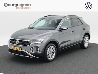 Volkswagen T-Roc 1.5 TSi 150 Pk Automaat Life Edition | Adaptive Cruise | Carplay | Camera | Navigatieysteem | Stoel Verwarming | Privacy Glass | LED | 17 Inch | 14.261 Km!