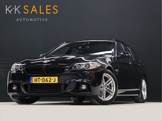 BMW 5-serie Touring 520i M Sport [CAMERA, TREKHAAK, AUTOMATISCHE ACHTERKLEP, AUTOMATISCHE STOELEN, CRUISE CONTROL, FLIPPERS, BLUETOOTH TELEFOON, AIRCO, NAVI, NIEUWSTAAT]