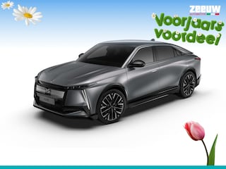 DS NO 8 Étoile 74 kWh