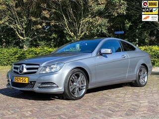 Mercedes-Benz Coupé 350 Ambition Automaat | Leder | Panodak | Navi | Dodehoek en rijstrook sensor