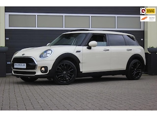 Mini Clubman 1.5 Cooper Chili Serious Business Schuifdak