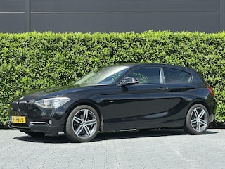 BMW 116i EDE Executive, SPORT LINE, NIEUW MODEL, PDC, ELEKTRISCHE RAMEN, GETINT GLAS, LICHTMETAAL 17"