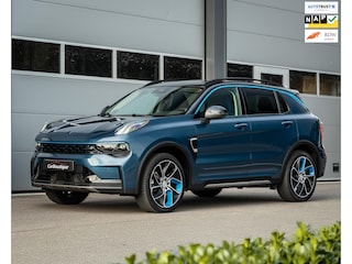 Lynk & Co 01 1.5 I Pano I 360 I Adaptive Cruise I Trekhaak I BTW I Navi I Stoelverwarming I