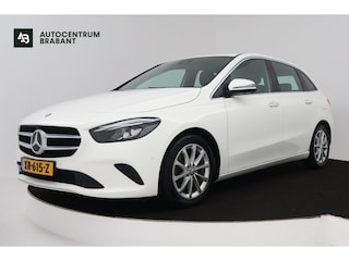 Mercedes-Benz B-klasse 180 Launch Edition Premium Automaat (SFEERVERLICHTING, 360 CAMERA, STOELVERWARMING, GOED ONDERHOUDEN)