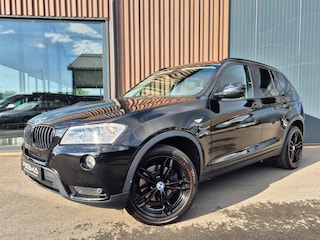 BMW X3 xDrive20i High Executive | Pano | Bi-Xenon | Navi | Leder sportint.