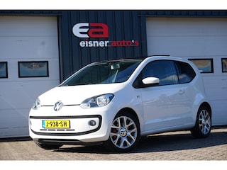 Volkswagen Up 1.0 high up! |  PANO DAK | CRUISE | PDC | STOELVERWARMING |