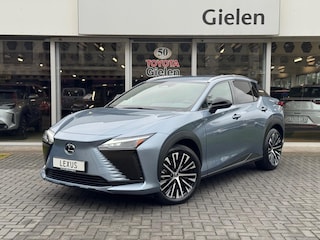 Lexus RZ 450e 313PK AWD Executive Line | Eerste eigenaar, Leer, Stoelverwarming, Dodehoekherkenning, Parkeersensoren, Groot scherm