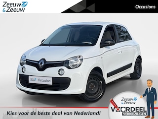 Renault Twingo 1.0 SCe Limited | Handgeschakeld | Airco | Cruise Control | Parkeersensoren Achter | Zomer/Winter Set | 12 Maanden BOVAG Garantie |