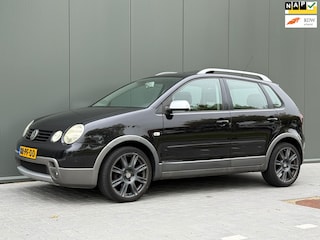 Volkswagen Polo 1.4-16V FUN CROSS PANO\AC/NWE APK\CRUISE