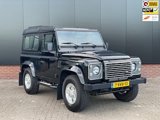 Land Rover Defender 2.2 D HT 90" XTech
