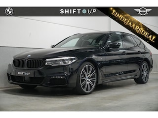 BMW 5-serie Touring 520i M-Sport | Panoramadak | Stoelventilatie | 21"