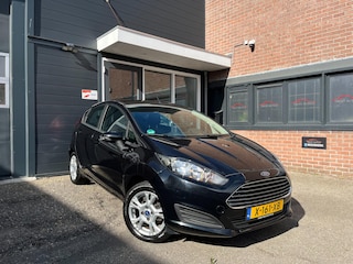 Ford Fiesta 1.0 EcoBoost Titanium|Carplay|Stoelv.warming|Airco