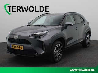 Toyota Yaris Cross 1.5 Hybrid 115 Team Deutschland | Stoel-, Stuur- en voorruitverw. | Parkeercamera |