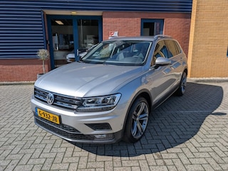 Volkswagen Tiguan 1.5 TSI ACT CL AUTOMAAT, Stoelverw, AdapCruise, Trekhaak, Airco