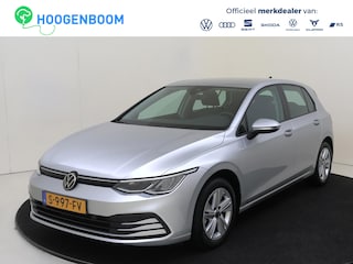 Volkswagen Golf 1.0 TSI Life VSB | Parkeersensoren | Adaptieve cruise control | CarPlay | Sfeerverlichting | Electronic climate control | Lane assist |