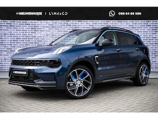 Lynk & Co 01 1.5 | Panoramadak | Adaptive cruise control | LED koplampen | Camera | 20 inch velgen | Climate control | Apple Carplay / Android Auto |
