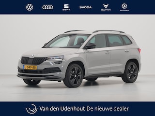Skoda Karoq 1.5 TSI ACT 150pk DSG Sportline Business Navigatie CantonSound Stoelverwarming Camera Carplay Sideassist