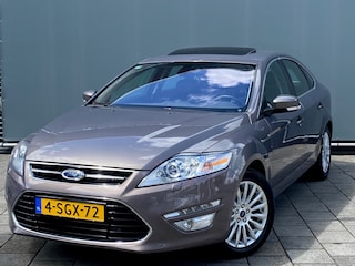Ford Mondeo BWJ 2013 | 2.0T 203PK Platinum AUTOMAAT | NWE APK | CLIMA | NAVI | SCHUIFDAK | LEDER/ALCANTARA | CRUISE | XENON AD | STOELVERW |