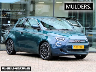 Fiat 500 3+1 La Prima 42 kWh | Navi / Carplay / Leder