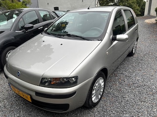 Fiat Punto 1.2-16V ELX 5 DEURS NIEUWSTAAT