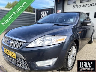 Ford Mondeo 2.0 Trend met nieuwe APK!