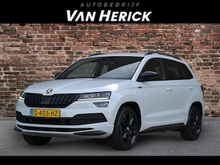 Skoda Karoq 1.5 TSI ACT Sportline Business | ACC | Trekhaak | Nette staat
