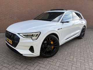 Audi e-Tron 55 quattro S edition 95 kWh B&O - Ruitjesleder -22inch - Panorama