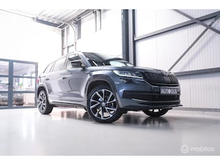 Skoda Kodiaq 1.5 TSI Sportline Business 7p | Trekhaak | Camera | BTW auto | NL auto | Adaptive | Virtual Cockpit |