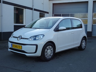 Volkswagen Up 1.0 BMT Move up Automatische airco, cruise controle, parkeersensoren, achteruitrij camera, elektrische ramen, centrale vergrendeling, enz.