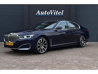 BMW 745e High Executive | Schuif-Kanteldak | 4-WS | Comfortleder | Soft-Close | Head-Up | Alcantara hemel