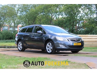 Opel Astra Sports Tourer 1.4 Turbo Edition LEKT OLIE
