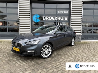 Seat Leon Sportstourer 1.5 TSI 130 pk Style Business Intense | Wegklapbare Trekhaak | Navigatie | Achteruitrijcamera |