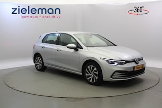 Volkswagen Golf GTE 1.4 eHybrid PHEV Style - Carplay, Massage, Digitaal Cockpit, Stoelverw.