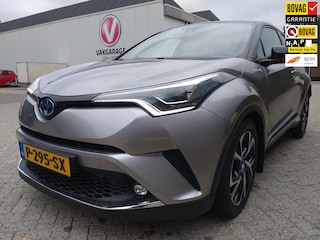 Toyota C-HR 1.8 Hybrid Bi-Tone Plus