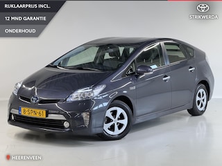 Toyota Prius 1.8 Plug-in Executive Business | HUD | Cruise control | JBL | Camera | Afneembare trekhaak |