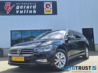 Volkswagen Passat Variant 1.5 TSI DSG Business TREKHAAK DIGI DASH ECC