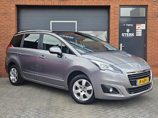 Peugeot 5008 1.2 PureTech Style 7p. Pano Navi Camera