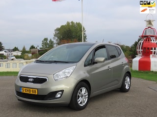 Kia Venga 1.6 CVVT World Cup Edition *Pano *Navi *Camera *Cruise *Trekhaak