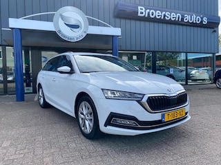 Skoda Octavia Combi 1.0 TSI MHEV 110pk DSG Business Edition met Smartlink, ACC en Grote scherm