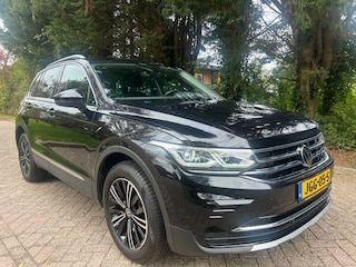 Volkswagen Tiguan 1.4 TSI e Hybrid R Business +
