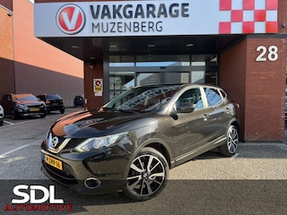 Nissan Qashqai 1.2 Connect Edition // NAVI // CAMERA // PANO DAK // CRUISE // CLIMA // SUBWOOFER //