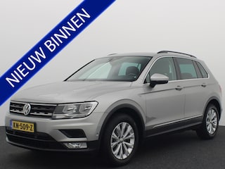 Volkswagen Tiguan 1.4 TSI ACT Comfortline AUTOMAAT / TREKHAAK / NWE DRIEM / CAMERA / NAVI / CLIMA / PDC / BLUETOOTH / CRUISE / NL-AUTO