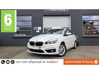 BMW 2-serie Tourer 218i | AIRCO | PDC | STOELVERWARMING | DEALER ONDERHOUDEN