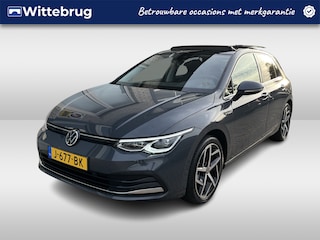 Volkswagen Golf 1.5 eTSI Style / AUTOMAAT/ PANO/ CAMERA/ PARK. SENSOREN/ MEMORY SEATS/ LED/ NAVI/ 18" LMV