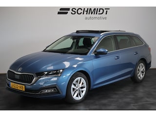 Skoda Octavia Combi 1.5 TSI First Editition | Panoramadak | Trekhaak | Parkeerhulp