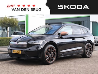 Skoda Enyaq iV 80 Founders Edition Black | Warmtepomp | Panoramadak | 360 camera | Elektr. voorstoelen incl. massage | Stoelverwarming V+A |