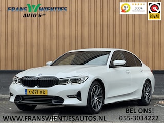 BMW 318i High Executive | Cruise Control | Achteruitrijcamera | Apple Carplay/Android Auto | Sfeerverlichting | Keyless Go | DAB | Lane Assist | Stoelverwarming | Navigatie |